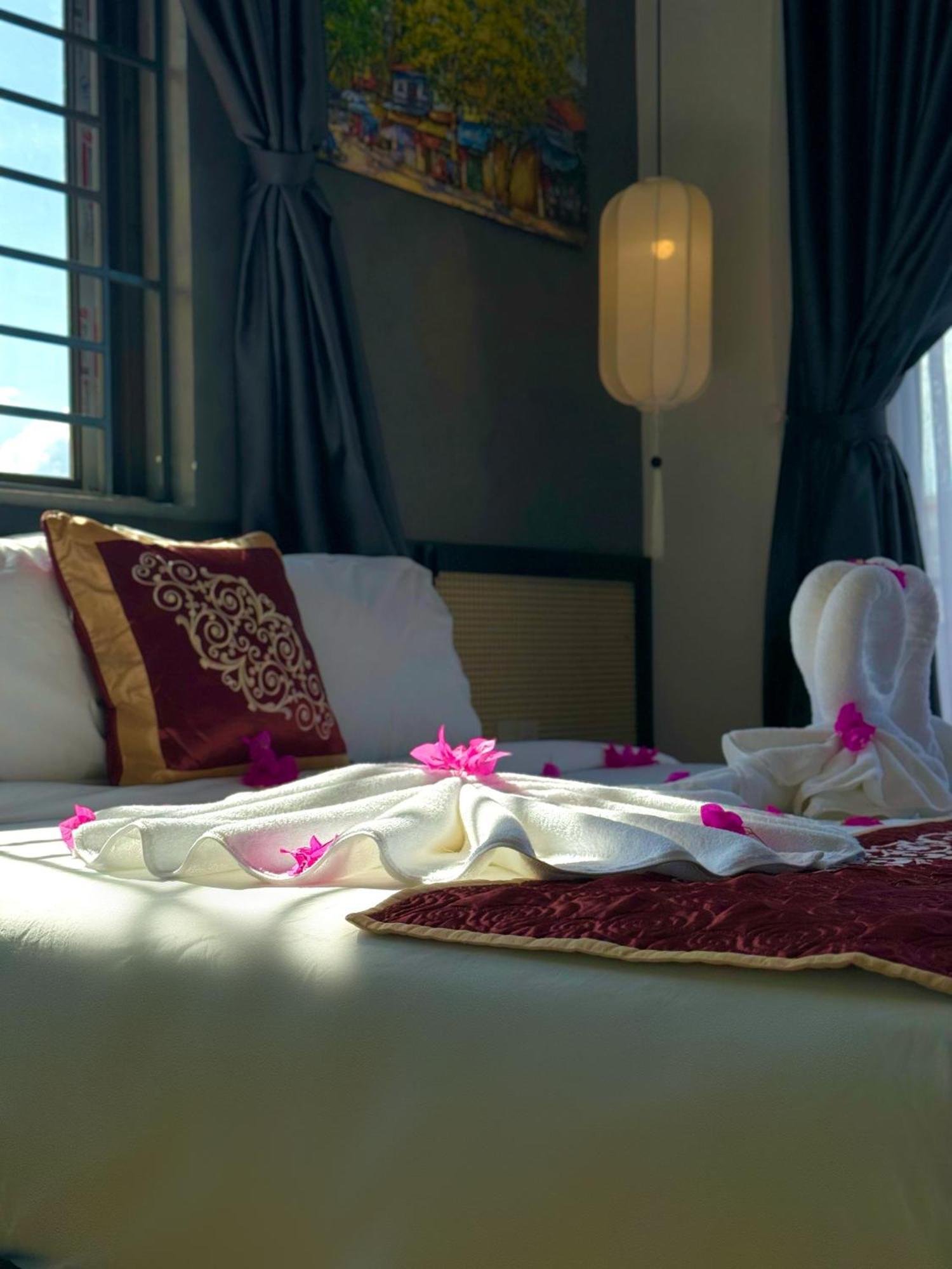 PHỐ CHỢ ĐÊM Villa Hội An Extérieur photo